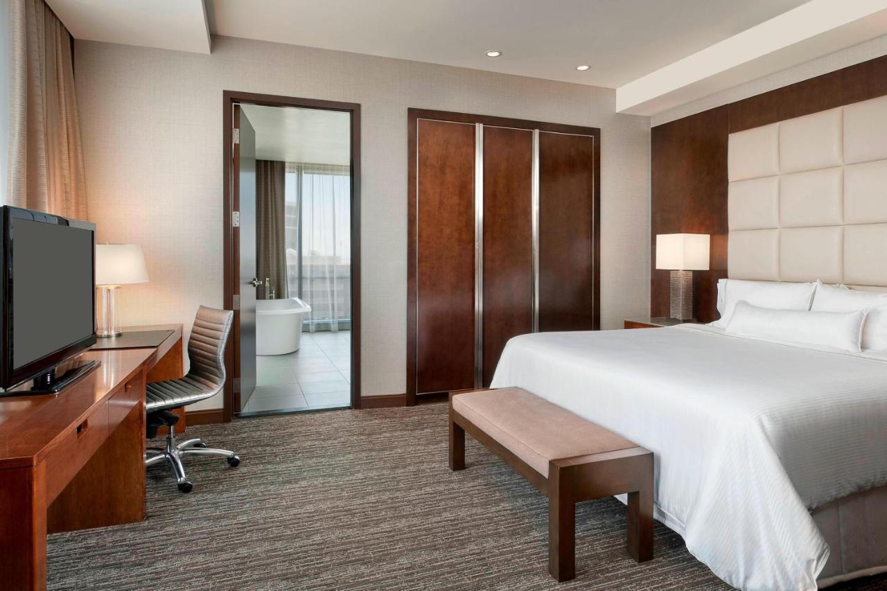 The Westin Phoenix Downtown Extérieur photo