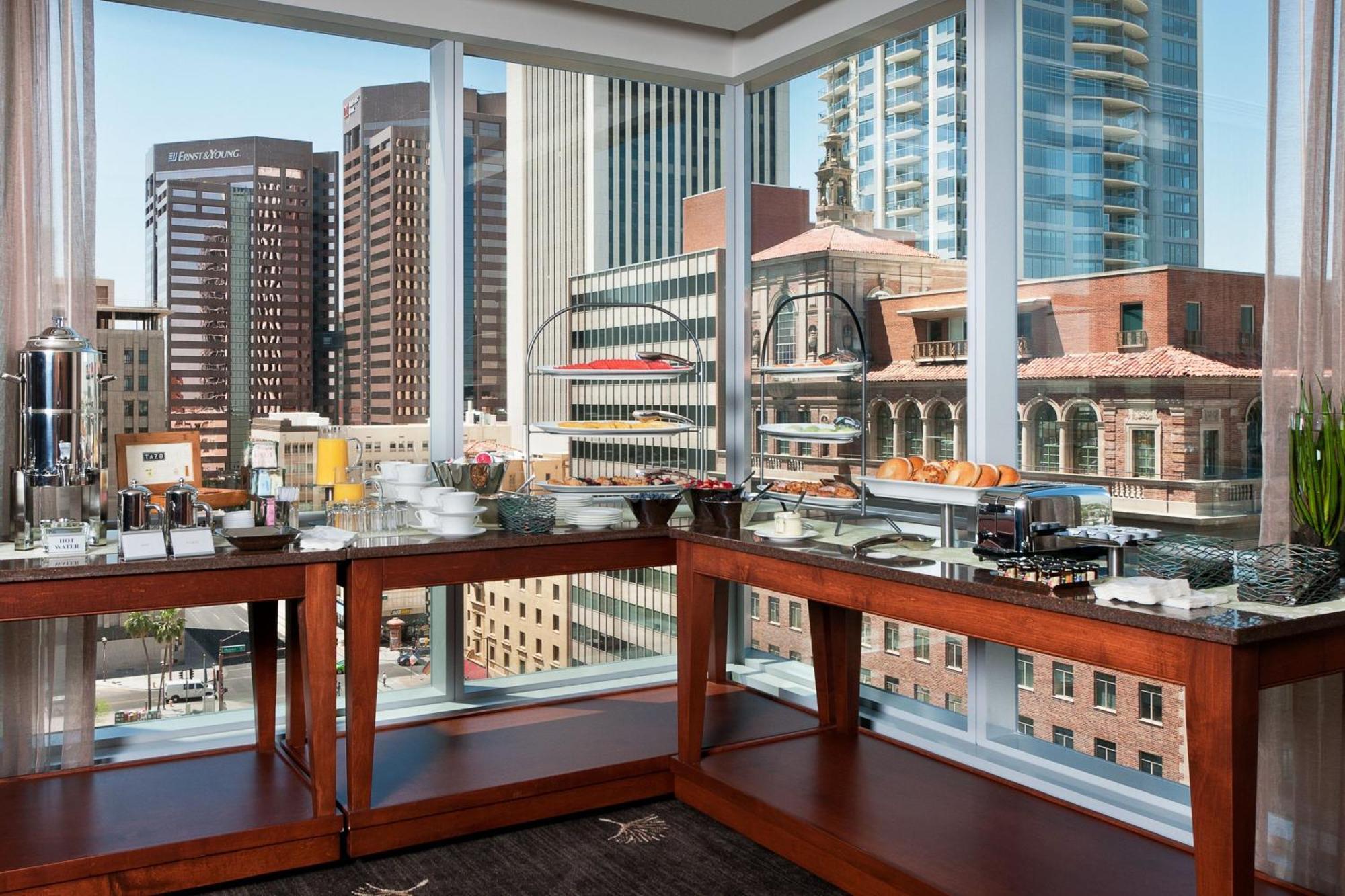 The Westin Phoenix Downtown Extérieur photo