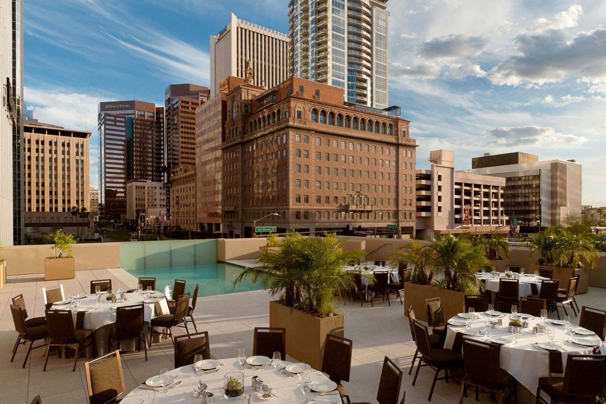 The Westin Phoenix Downtown Extérieur photo